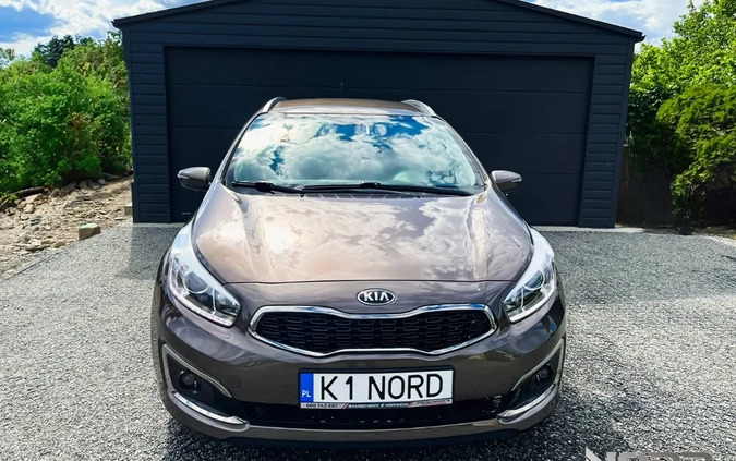 Kia Ceed cena 46900 przebieg: 59247, rok produkcji 2016 z Sochaczew małe 254